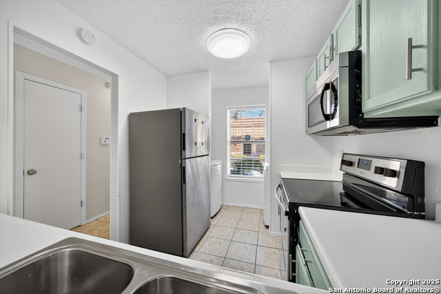 Image 13 of 32 For 7880 Micron  3604