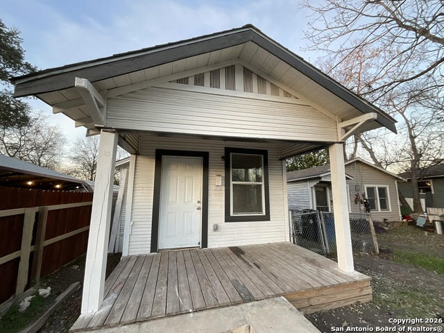 Image 10 of 10 For 1547 Center  