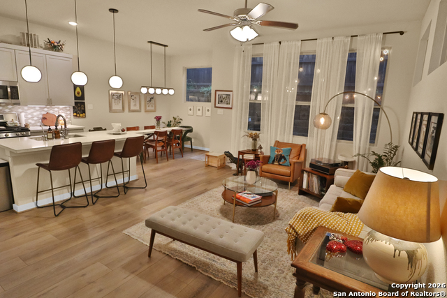 Image 2 of 25 For 6446 Babcock Rd 19