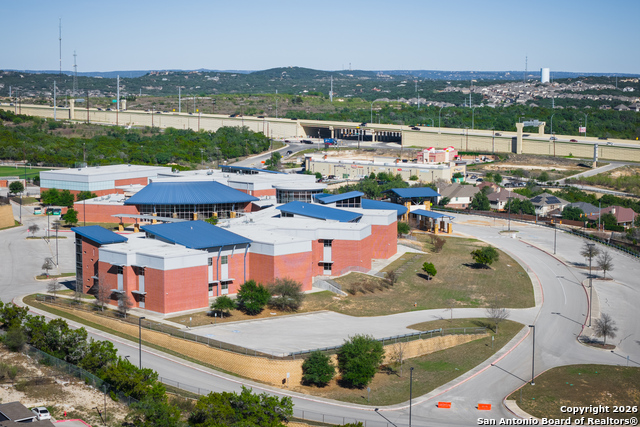 Image 46 of 49 For 23626 Misty Peak