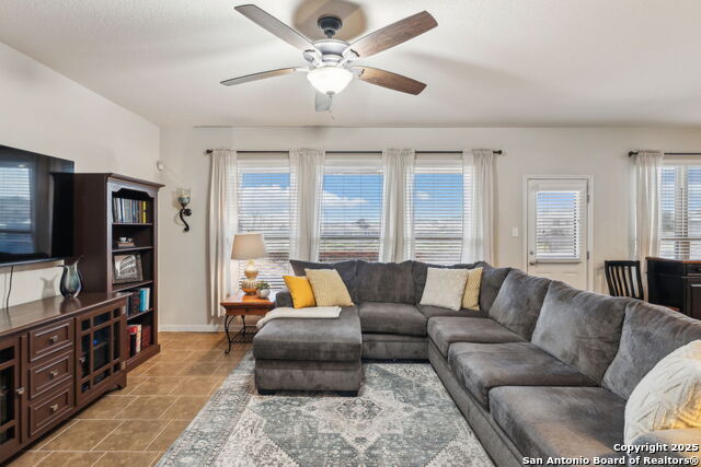 Image 12 of 54 For 2921 Sunset Summit