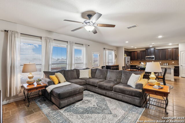 Image 14 of 54 For 2921 Sunset Summit