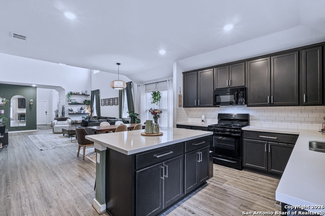 Image 15 of 34 For 6531 Casina Terrace