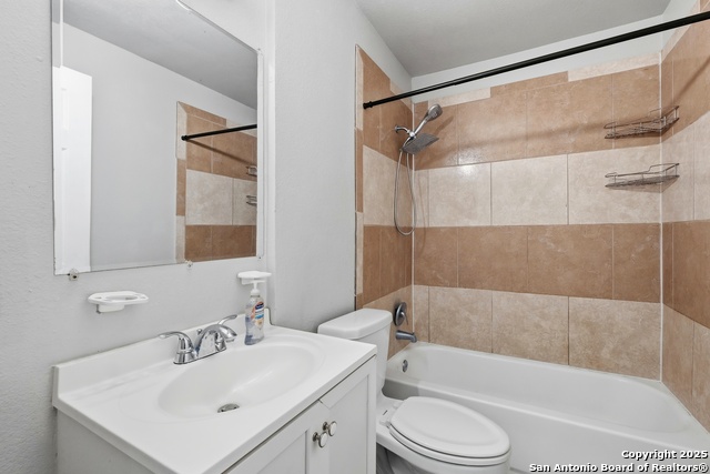 Image 11 of 15 For 411 Vestal W