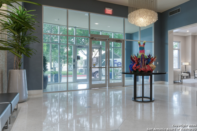 Image 18 of 37 For 215 Center St. N 206