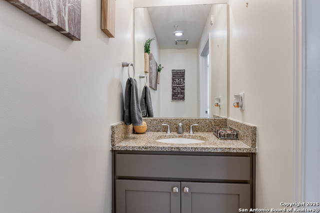 Image 30 of 37 For 215 Center St. N 206