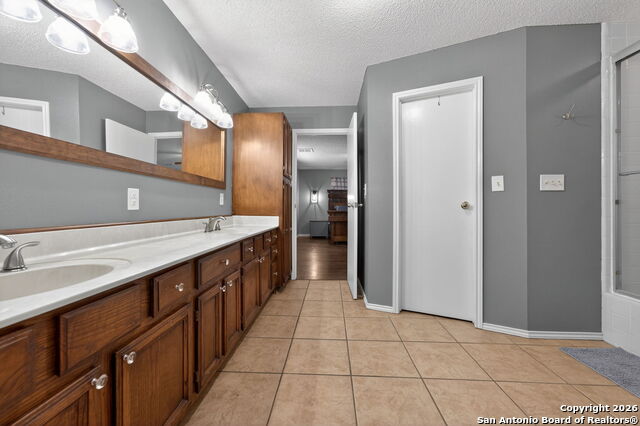 Image 22 of 50 For 5 Cedar Ridge