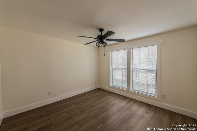 Image 21 of 21 For 215 Oelkers  