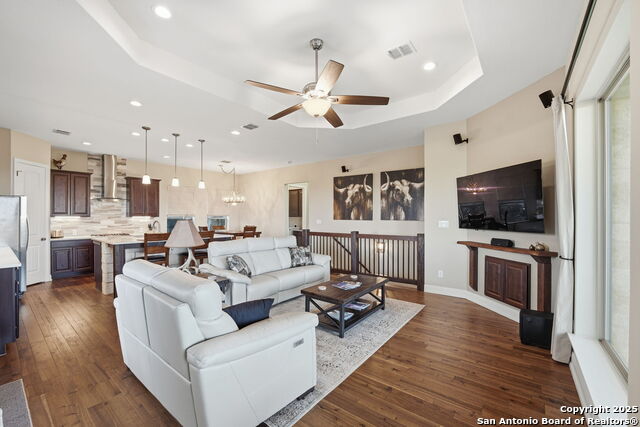 Image 15 of 49 For 1630 Bella Vista