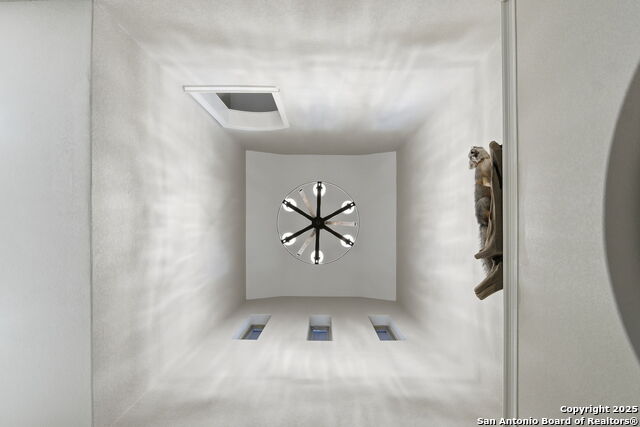 Image 5 of 49 For 1630 Bella Vista