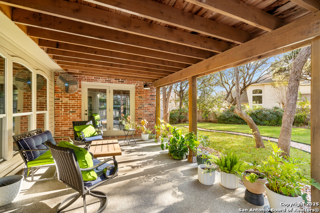 Image 31 of 43 For 2222 Postoak