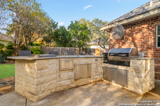 Image 33 of 43 For 2222 Postoak