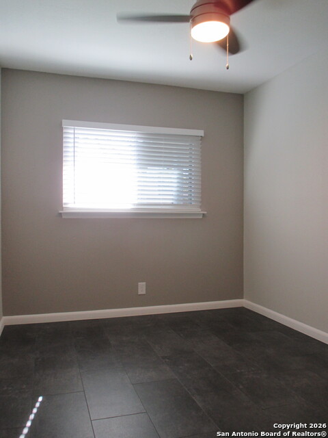 Image 11 of 20 For 7126 Spring Flower