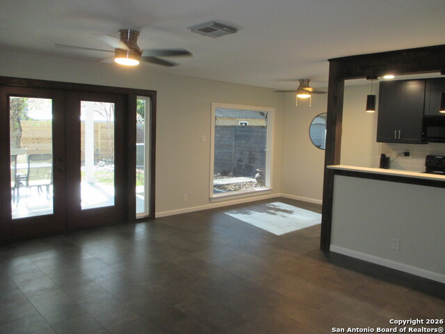 Image 5 of 20 For 7126 Spring Flower