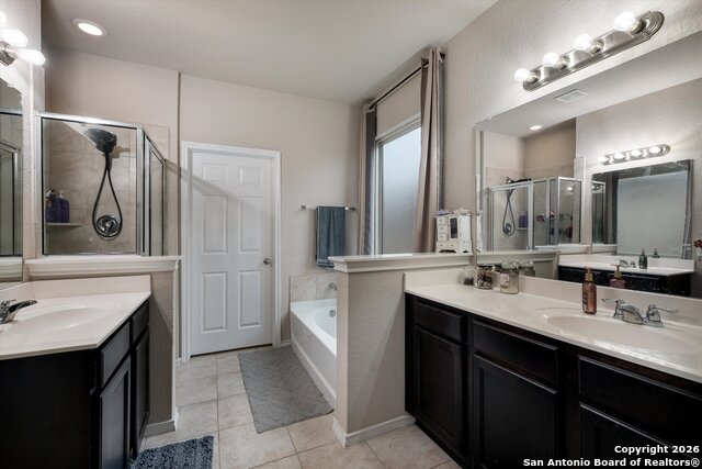 Image 14 of 27 For 5802 Acacia Farm