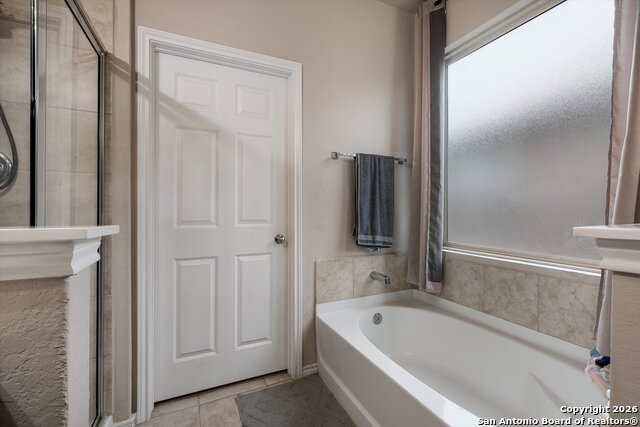 Image 15 of 27 For 5802 Acacia Farm