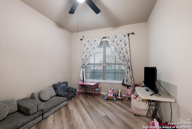 Image 16 of 27 For 5802 Acacia Farm