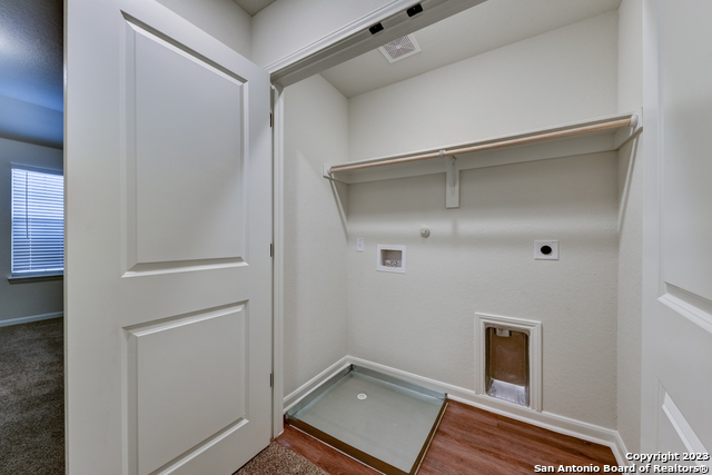 Image 14 of 27 For 13846 Enzo Gate  102