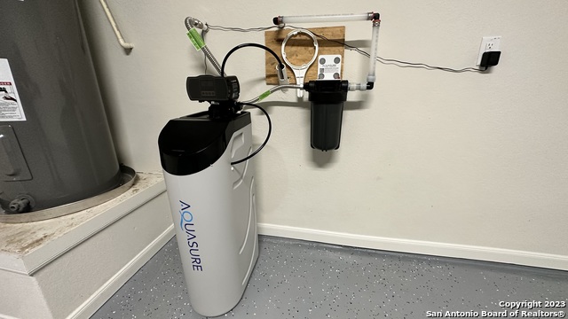 Image 27 of 27 For 13846 Enzo Gate  102