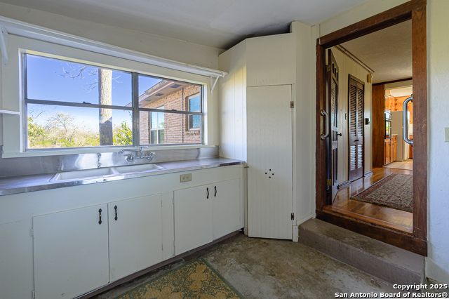 Image 25 of 44 For 1173 Charco Rd