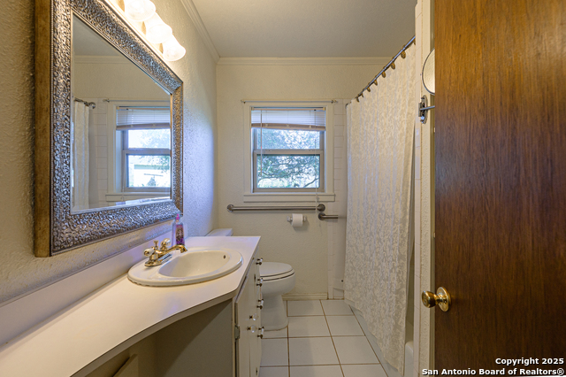 Image 32 of 44 For 1173 Charco Rd