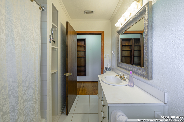 Image 33 of 44 For 1173 Charco Rd