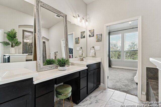 Image 23 of 47 For 32140 Mustang