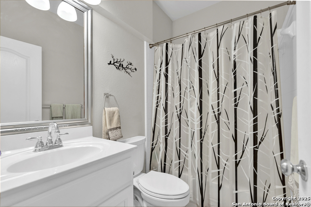 Image 16 of 32 For 24710 Cloudy Crk