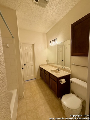 Listing photo id 11 for 3420 Ridge Smoke