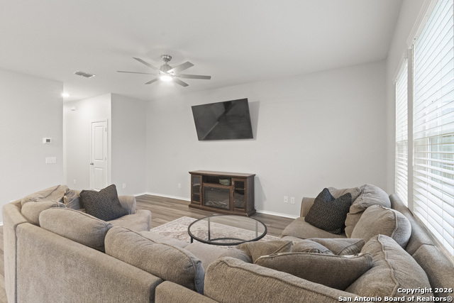 Image 10 of 34 For 13517 Sunrise Meadow