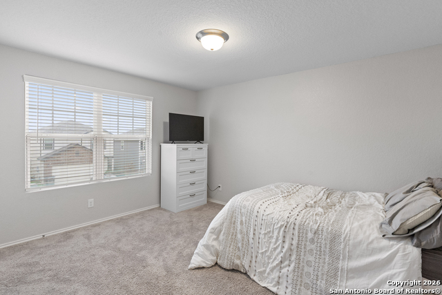 Image 25 of 34 For 13517 Sunrise Meadow