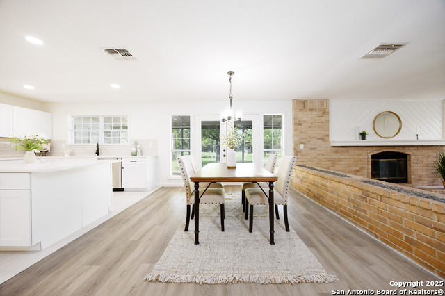 Image 26 of 49 For 15031 Geronimo