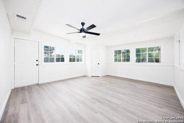 Image 37 of 49 For 15031 Geronimo