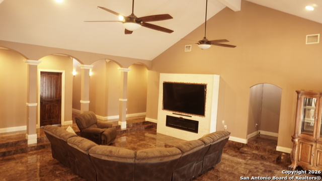 Image 12 of 31 For 8385 W Fm 476