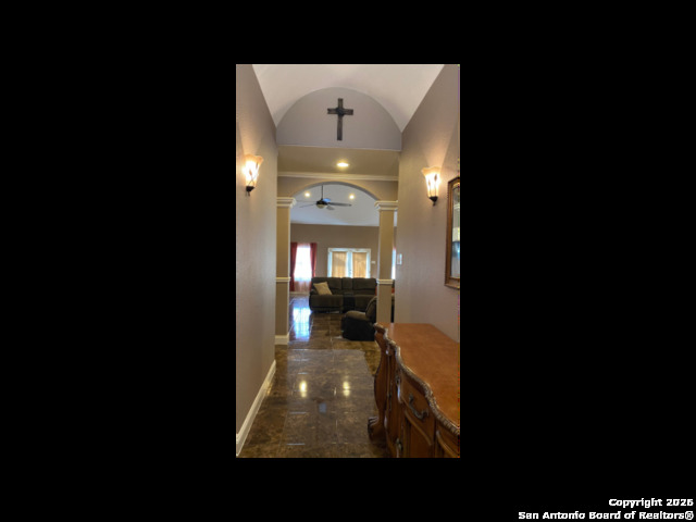 Image 17 of 31 For 8385 W Fm 476