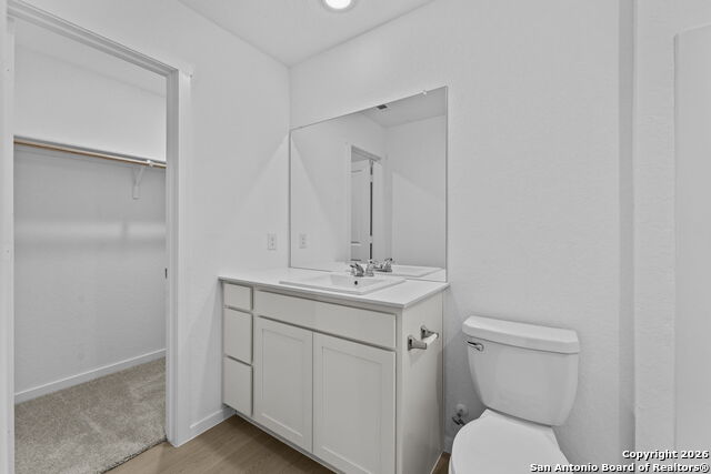 Listing photo id 15 for 3820 Swift Fox Rd