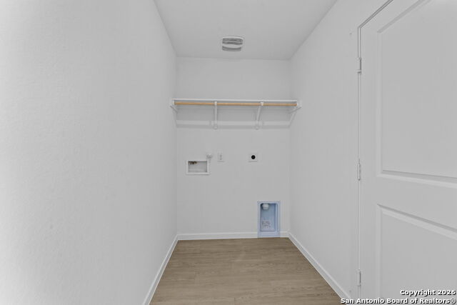 Listing photo id 2 for 3820 Swift Fox Rd