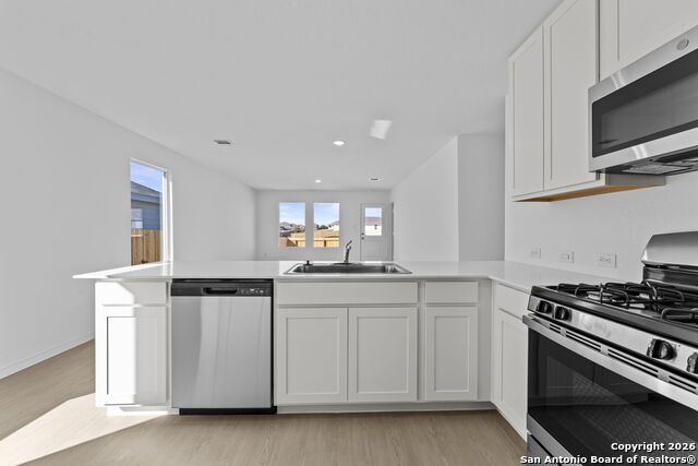 Listing photo id 4 for 3820 Swift Fox Rd