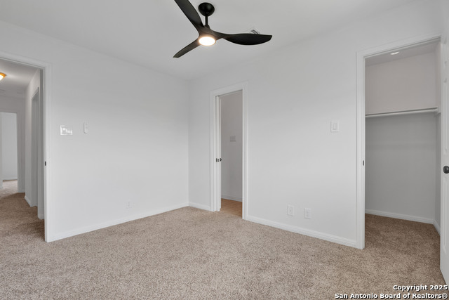 Image 20 of 33 For 11418 Lago Vista