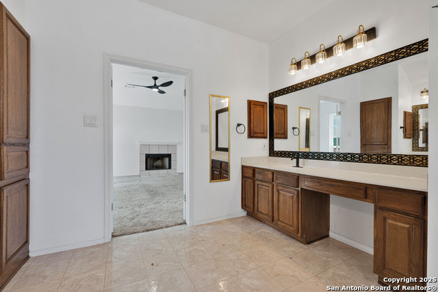 Image 27 of 33 For 11418 Lago Vista