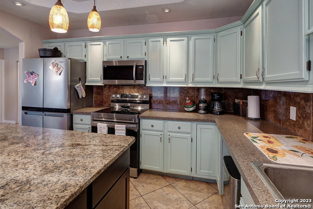 Image 11 of 28 For 402 Hermine Blvd