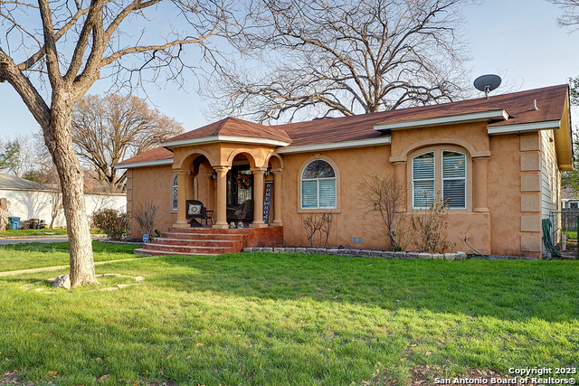 Image 2 of 28 For 402 Hermine Blvd