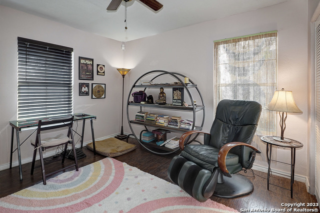 Image 23 of 28 For 402 Hermine Blvd