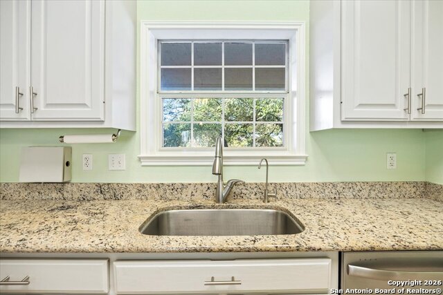 Image 16 of 50 For 164 Paloma Drive