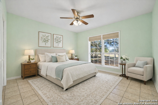 Image 22 of 50 For 164 Paloma Drive