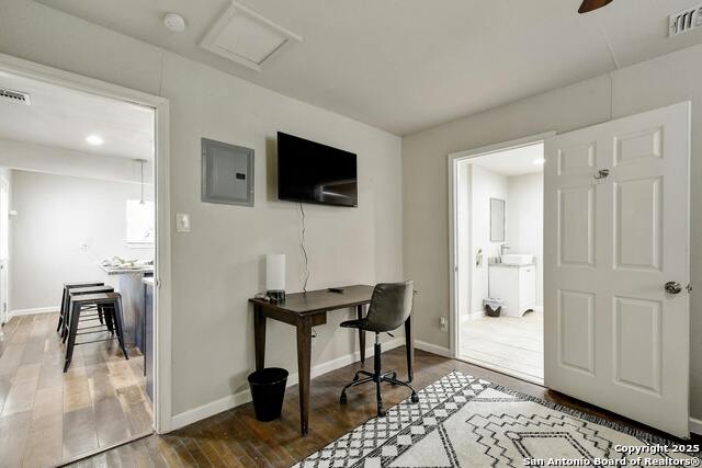 Image 18 of 25 For 1410 Paso Hondo