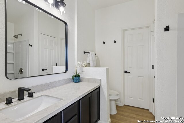 Image 15 of 34 For 6210 Outlook