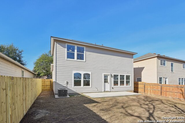 Image 23 of 34 For 6210 Outlook