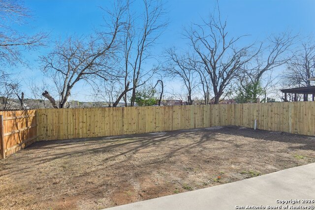 Image 24 of 34 For 6210 Outlook