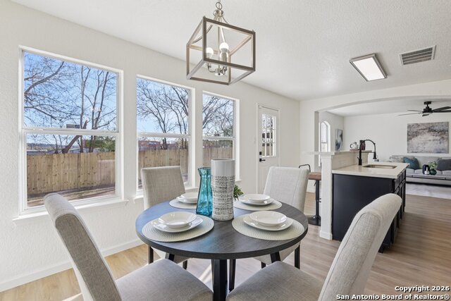 Image 9 of 34 For 6210 Outlook